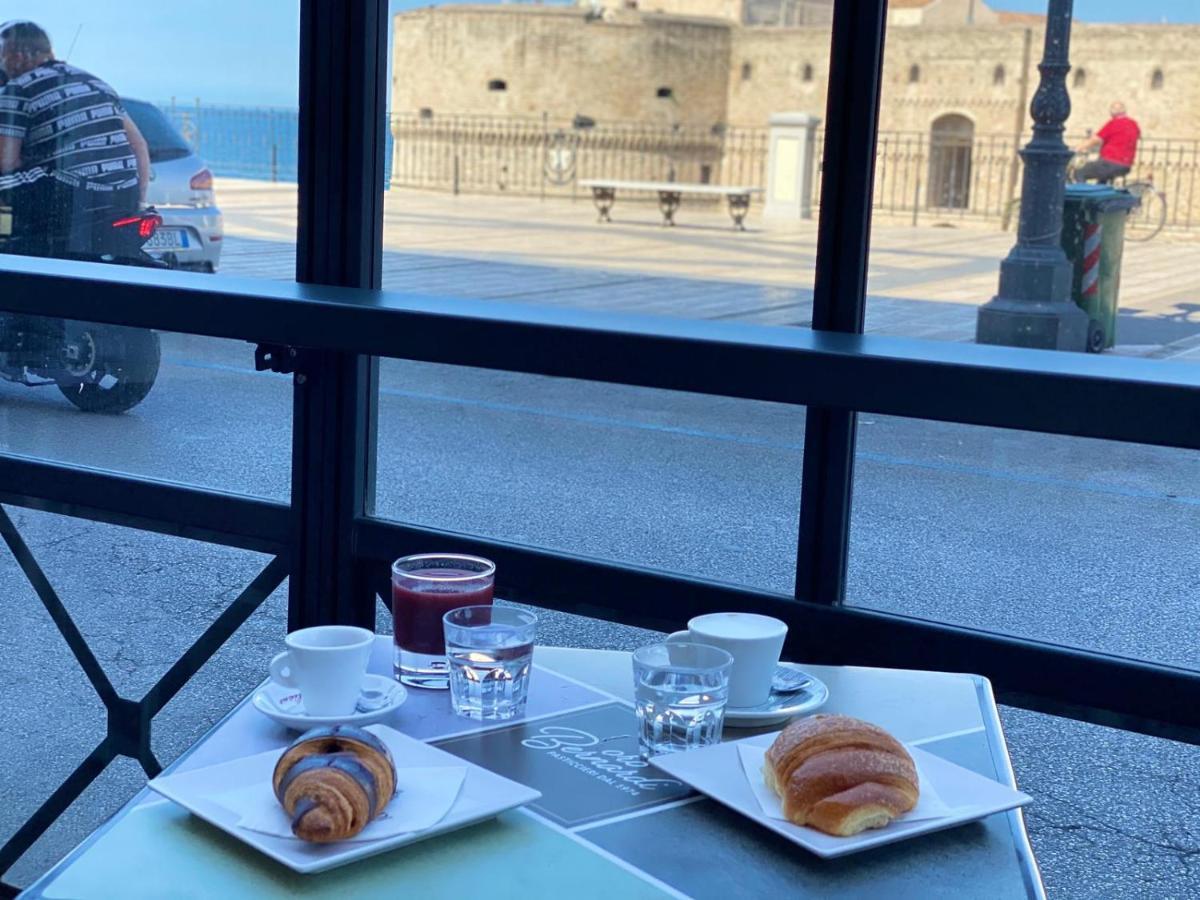 Philos - Appartements & Rooms Taranto Dış mekan fotoğraf