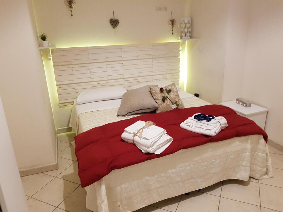 Philos - Appartements & Rooms Taranto Dış mekan fotoğraf